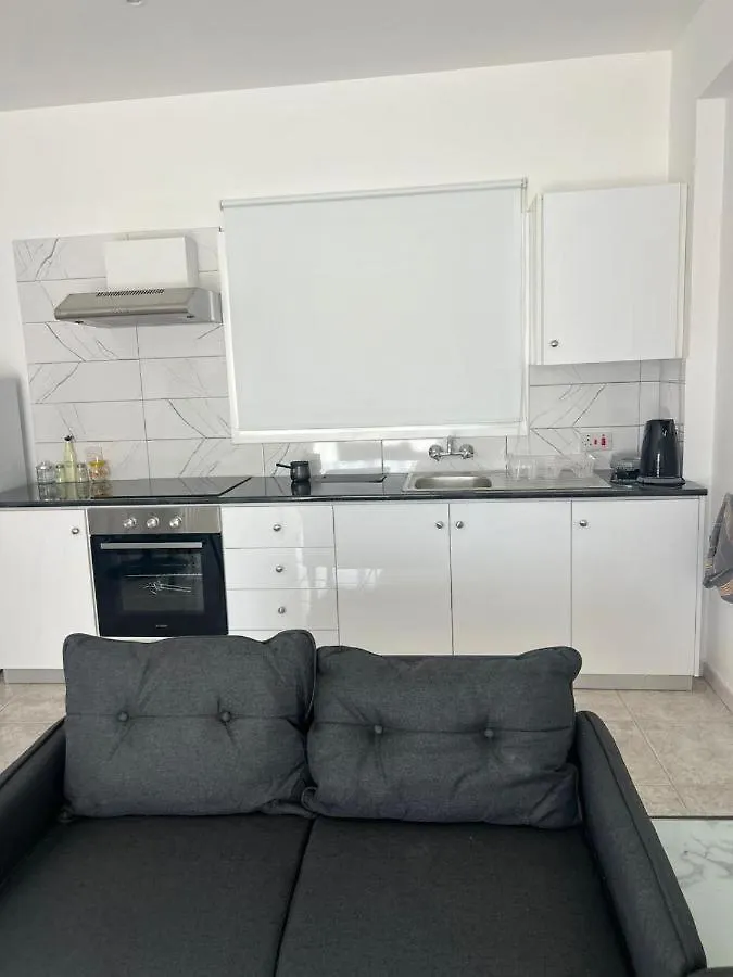 Easybook Cy 205 Apartment Larnaca
