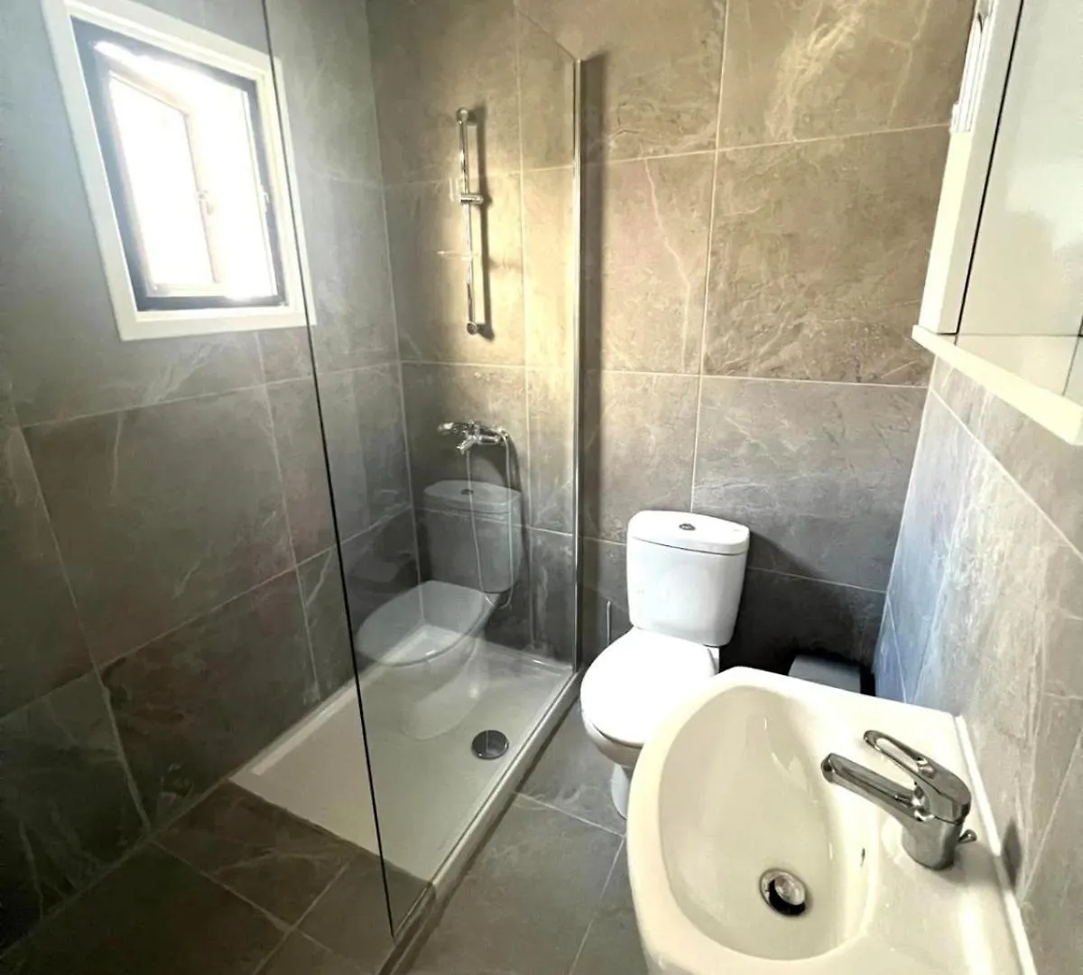 Easybook Cy 205 Apartment Larnaca